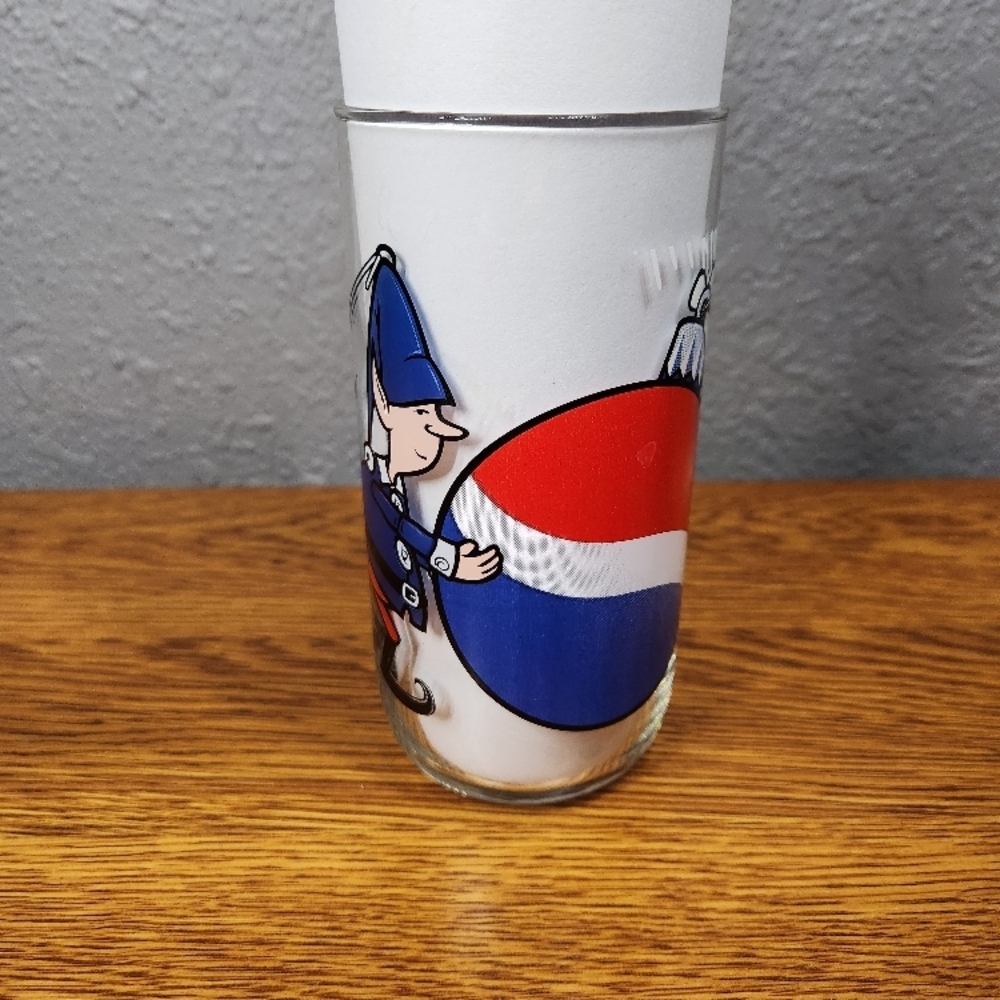 Pepsi Christmas vintage drinking glass - Picture 6 of 7